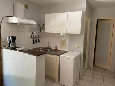 Cuisine ou kitchenette dans l'établissement gite du mondou