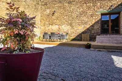 Jardin de l'établissement Gîte du Pacha