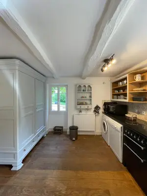 Cuisine ou kitchenette dans l'établissement Gîte Les Camélis