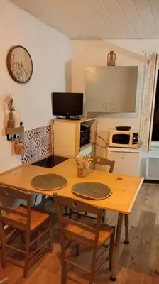 Cuisine ou kitchenette dans l'établissement Le nid douillet Champêtre Linge fourni