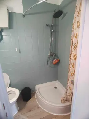Salle de bains dans l'établissement Le nid douillet Champêtre Linge fourni