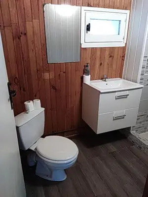 Salle de bains dans l'établissement Gite d'alexis