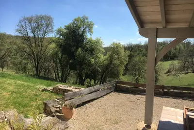 Jardin de l'établissement Les Gîtes du Villajou