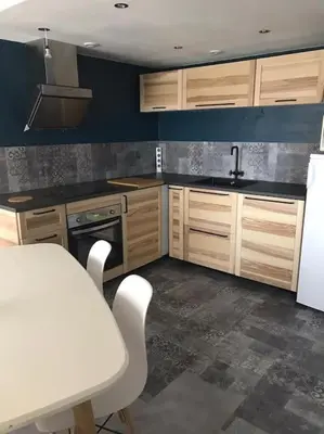 Cuisine ou kitchenette dans l'établissement Appartement spacieux au cœur du massif du Sancy