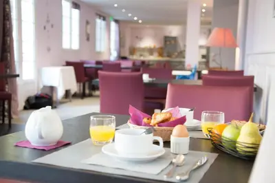 Nourriture dans l'hôtel ou à proximité