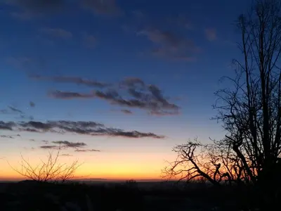 Lever ou coucher de soleil vu de la maison d'hôtes ou à proximité