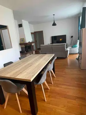 Cuisine ou kitchenette dans l'établissement Manornella, beaux volumes, grand garage idéal Mas du Clos