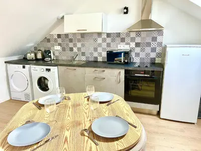 Cuisine ou kitchenette dans l'établissement Le Ronsard, intime et spacieux