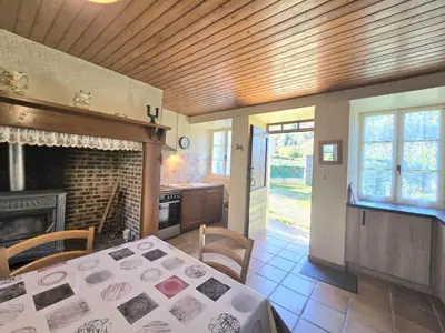 Un ou plusieurs lits dans un hébergement de l'établissement Maison périgourdine familiale proche sites préhistoriques - FR-1-616-291