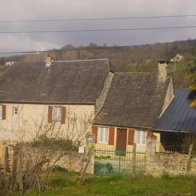 Maison périgourdine familiale proche sites préhistoriques - FR-1-616-291