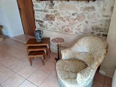 Coin salon dans l'établissement Maison COUNORD - Gite pour 8 personnes