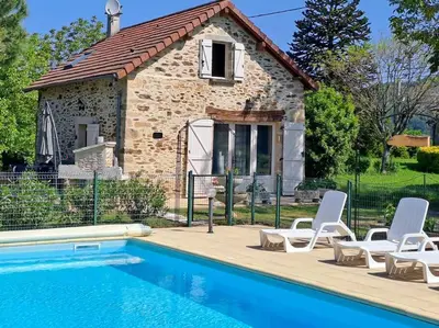 Piscine de l'établissement Maison Landes - Gite 4 personnes ou située à proximité
