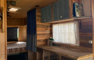 Un ou plusieurs lits dans un hébergement de l'établissement la cabane mobile