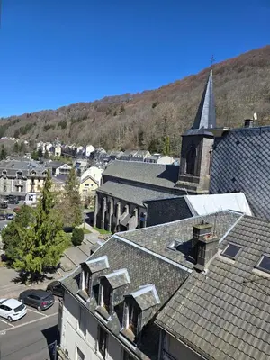 Vue générale sur la montagne ou vue sur la montagne depuis l'appartement