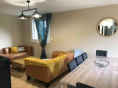 Coin salon dans l'établissement maison individuelle