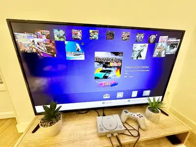 Télévision ou salle de divertissement dans l'établissement Le Ludique, duplex moderne