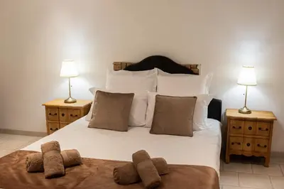 Un ou plusieurs lits dans un hébergement de l'établissement La Forge Maison de 110m2 en Limousin