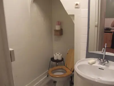 Salle de bains dans l'établissement studio au calme