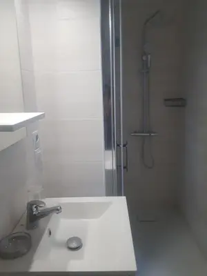 Salle de bains dans l'établissement La Maison Haute