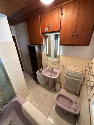 Salle de bains dans l'établissement Villa Janchrisma MontDore 11pers