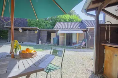 Terrasse ou espace extérieur de l'établissement Le bon chemin Ateliers