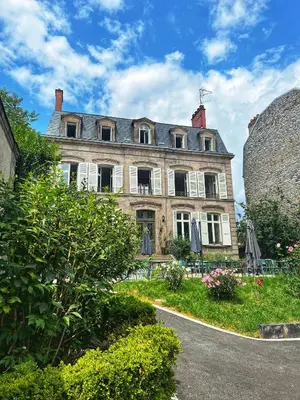 Jardin de l'établissement La maison de famille Limoges