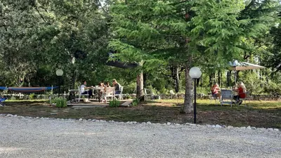 Jardin de l'établissement Chambres d'hôtes Chez Dumitra