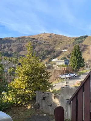 Vue générale sur la montagne ou vue sur la montagne depuis l'appartement