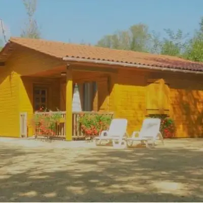 Gite les Acacias - lesgitesdeshautsdevialot en perigord