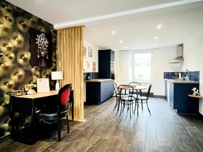 Cuisine ou kitchenette dans l'établissement Le SPA de l’Impasse