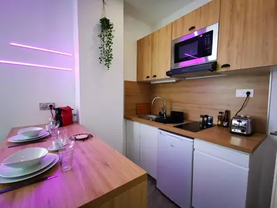 Cuisine ou kitchenette dans l'établissement EL NIDO by LimogesBNB