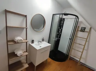 Salle de bains dans l'établissement Le domaine du Quercy