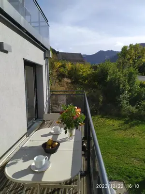 Vue générale sur la montagne ou vue sur la montagne depuis l'appartement