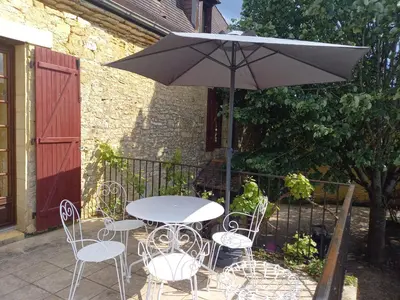 Jardin de l'établissement Gite la vigne 4 à 10 personnes Domaine Saint Raphaël