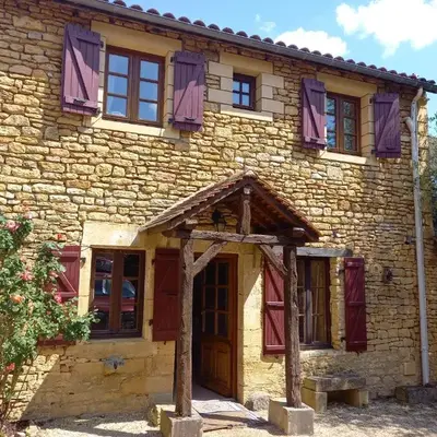 Les Rosiers 4-6 personnes 11km de Sarlat Périgord Noir