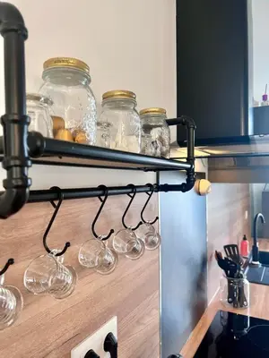 Cuisine ou kitchenette dans l'établissement Maison 6 personnes - Spa privé Jardin Pétanque - Proche gare Brive