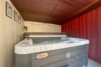 Plan de l'établissement Maison 6 personnes - Spa privé Jardin Pétanque - Proche gare Brive