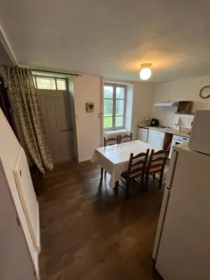 Cuisine ou kitchenette dans l'établissement maison de campagne