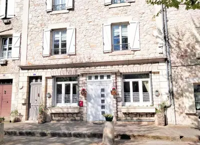 Façade ou entrée de l'établissement Appartement au rez-de-chaussée