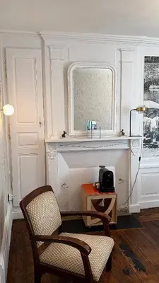 Cuisine ou kitchenette dans l'établissement Maison d'hôte Les Allois