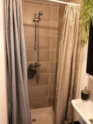 Salle de bains dans l'établissement les tuilieres