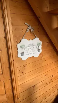 Certificat, récompense, panneau ou autre document affiché dans l'établissement Chalet des Gardettes, belle vue 1220m d'altitude
