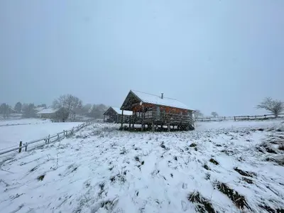 L'établissement Chalet des Gardettes, belle vue 1220m d'altitude en hiver