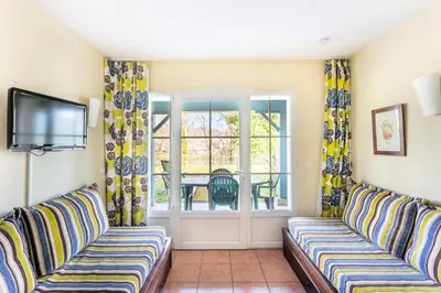 Coin salon dans l'établissement Résidence Les Belles Rives - maeva Home - Appartement 2 pièces 5 personnes - Confort MAE-2324