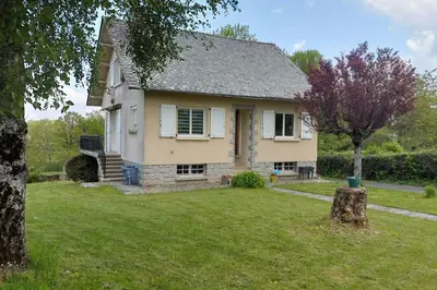 Jardin de l'établissement La Maison des 3 Bouleaux