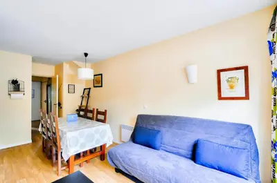 Coin salon dans l'établissement Résidence Les Belles Rives - maeva Home - Appartement 2 pièces 6 personnes - Sélection MAE-2484