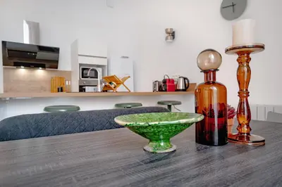 Cuisine ou kitchenette dans l'établissement Le Majestueux du Cœur de Ville, Lumineux-Spacieux