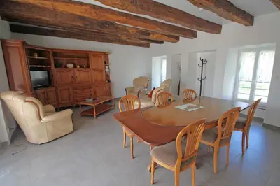 Cuisine ou kitchenette dans l'établissement Les chambaudies