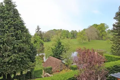 Jardin de l'établissement L' ecurbie