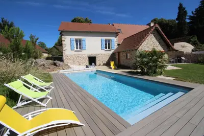 Piscine de l'établissement Gite des crouzas ou située à proximité